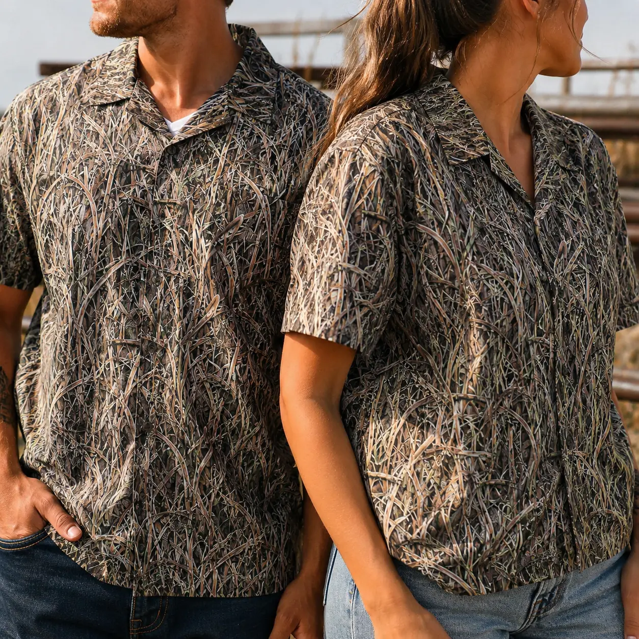 Men's Collared Tropical Camo Inspired Button-Up Shirt, Short-Sleeve Polyester Top, Stylish Casual Outdoor Wear for Summer Beach Parties, Button Up Tops