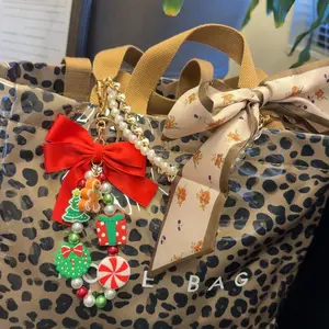 Fashionable Solid Color Pearl Extended Chain, Stylish Bag and Handbag Accessory for Everyday Use, Trendy Mobile Chain, Phone Lanyard