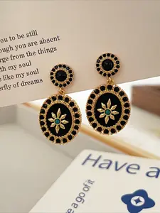 French Vintage Black Star Earrings with Rhinestones Women Elegant Fashion Luxury New Exquisite Mid Century Inspired Jewelry