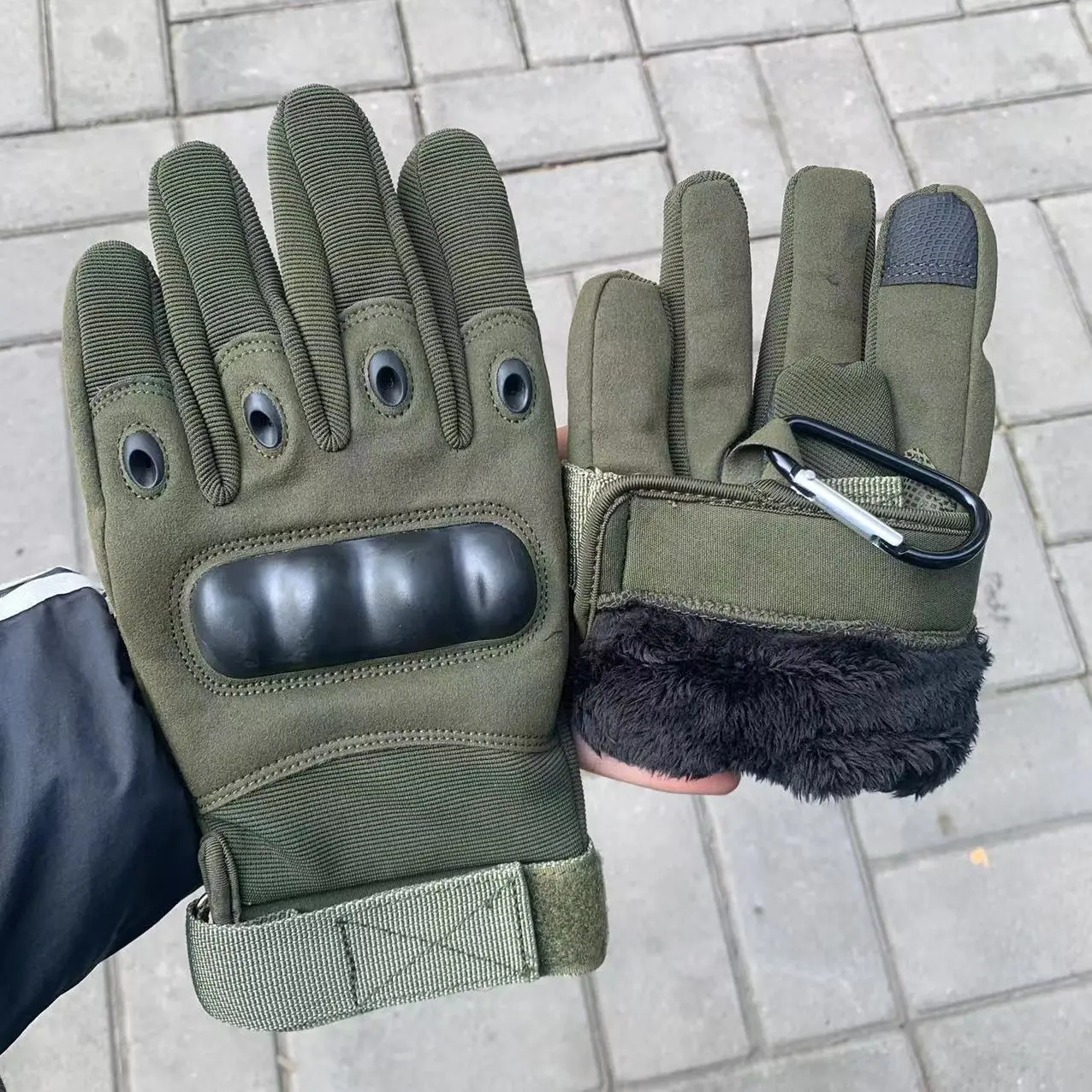 Winter velvet touch screen military gree