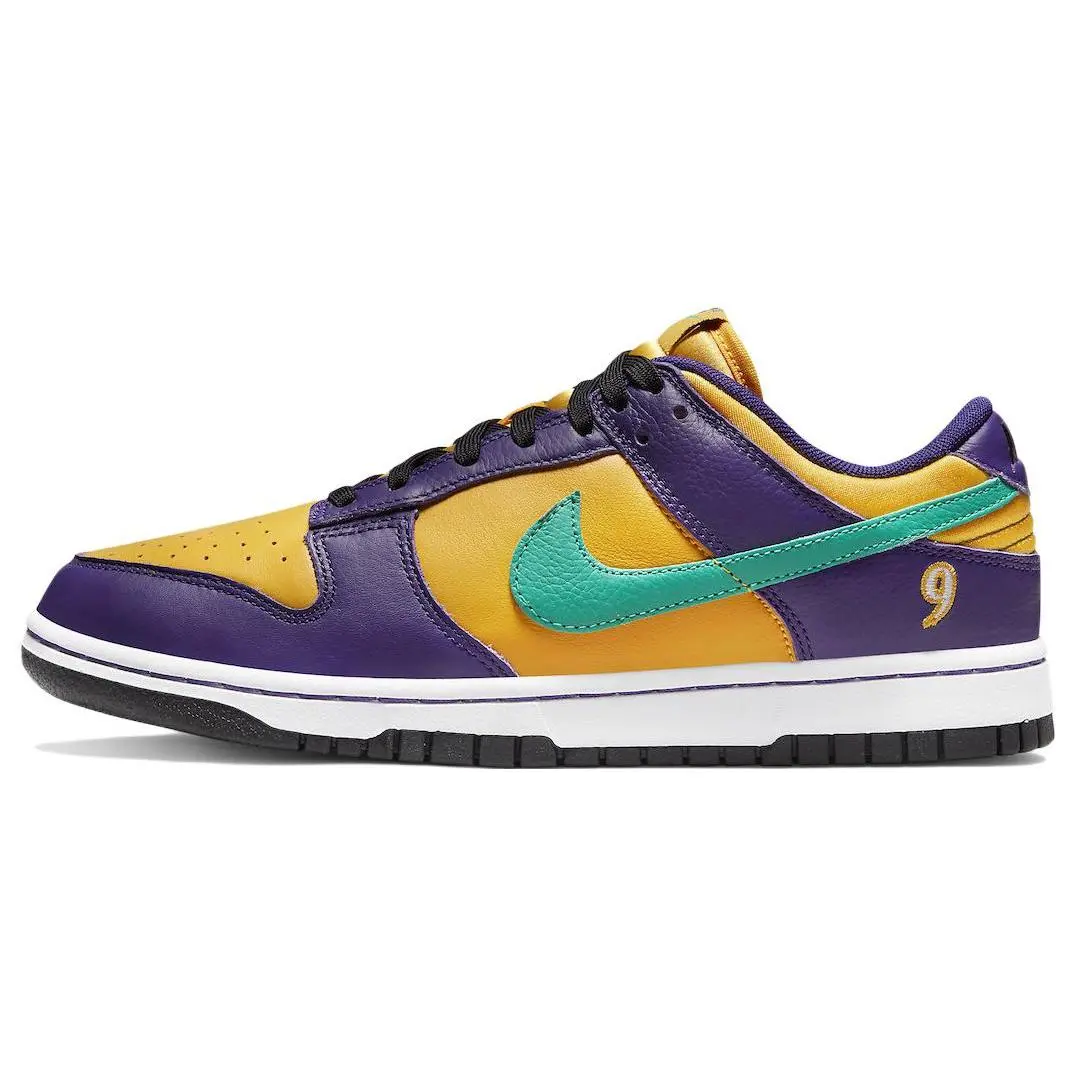 Nike X Lisa Leslie Dunk Low Sparks' Skate Shoes Yellow Women's DO9581-500