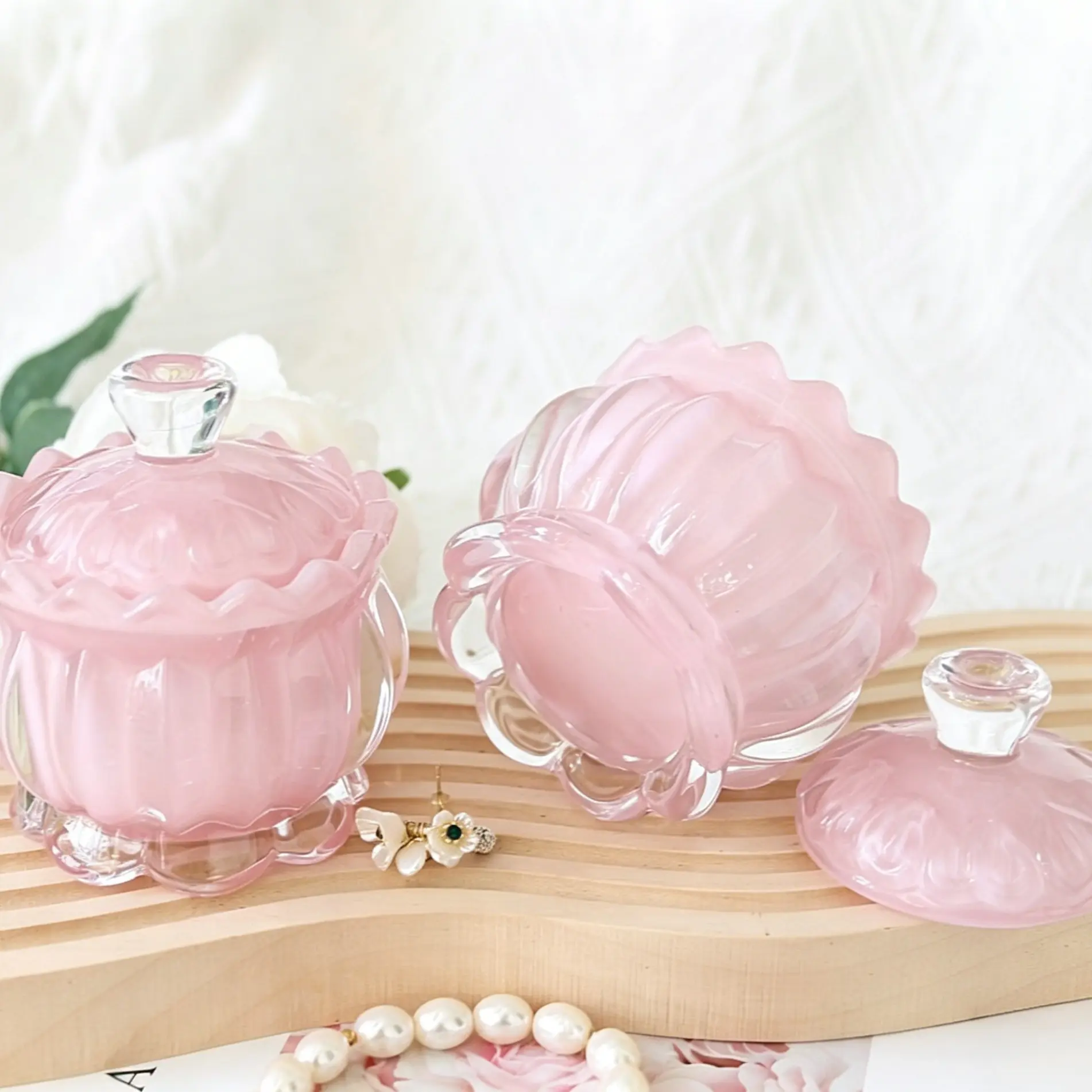 Style Petal Glass Storage Jar with Lid, Canister, Scented Candle Holder, Desktop Organizer, Jewelry Cotton Swab Container, Bedroom Decor, Glass Canisters