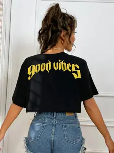 Women's Letter Print Round Neck Crop Tee, Fashion Casual Crew Neck T-shirt for Daily Holiday Vacation Outdoor Wear, Ladies Clothes for Summer, Top, Tshirt, Casual Fashionable Top