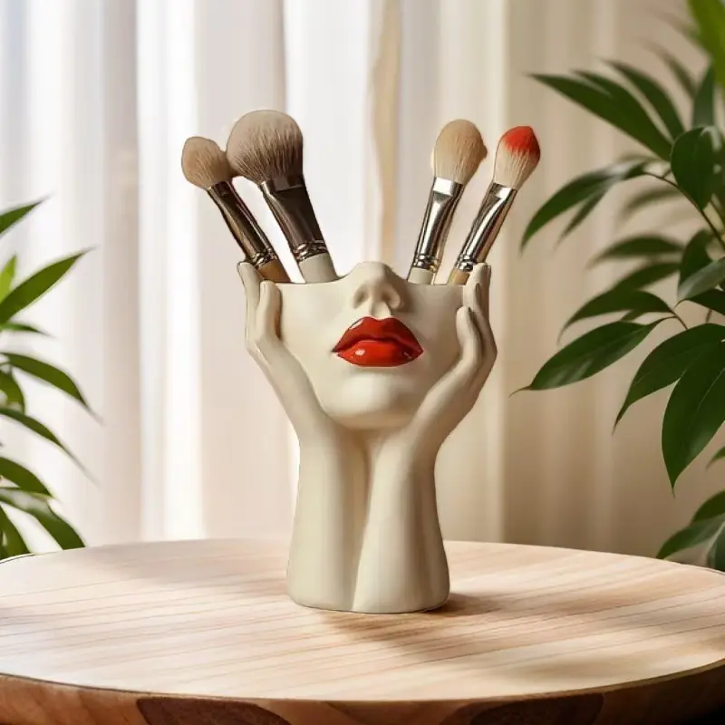 Red Lips Bohemian Decorative Ornament - Stowable Home Decor Statue, DIY Specialty Supply with Unique Design, Adds a Bohemian Touch, Room Decorations for DIY Enthusiasts, Add A Bohemian Touch