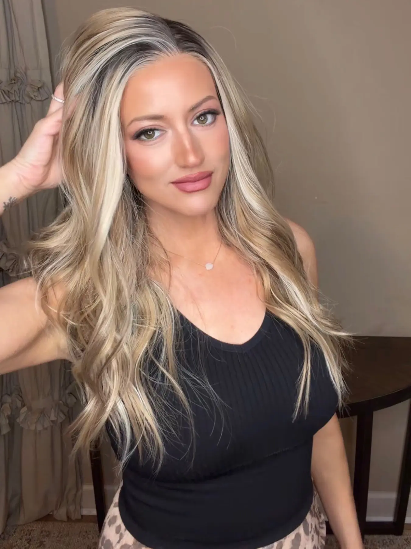 MACA BAKA Sara Beige Brown Blonde Ombre Highlight Lace Front Wig with Scandinavian Hairline Low Density 16 Inches Long Natural Wavy HD Synthetic Lace Front Wigs for Women Pre Plucked