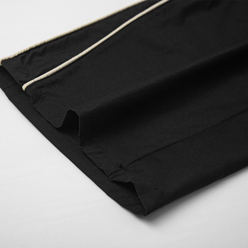 Unisex baggy wide-leg sweatpants; men’s casual athletic pants made from soft fabric with an elastic waistband and drawstring; loose fit with side stripes; breathable, lightweight sports fitness streetwear pants; all-day comfort and versatile for everyday