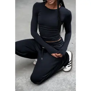 Essential Seamless Long Sleeve Top