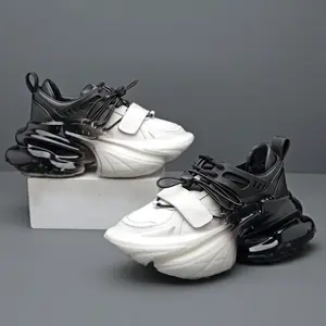 2025 new thick-soled height-enhancing daddy shoes for men, four seasons fashion sports casual shoes, versatile soft-soled couple trendy shoes, internet celebrity shoes, training sports running shoes, fully enclosed Trainer Runner
