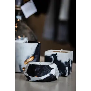 Concrete Swirl Candle - Geometric