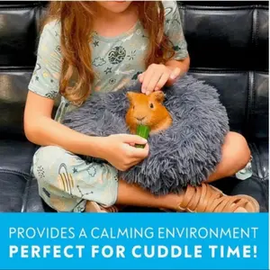 Small Pet Cage for Hedgehogs and Guinea Pigs, Winter Warmth Habitat, Ideal for Autumn & Winter Seasons, Cozy Rat Enclosure