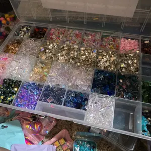 Rhinestone Beads and Glass Charms for Diy 4 pen clothing and more