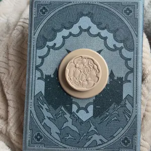 Bookish Kindle Case: Wings in Ash & Ember | For Kindle Paperwhite (12th Gen) & Colorsoft (1st Gen) with MagSafe Compatible Magnetic Shell & Built-In Stand