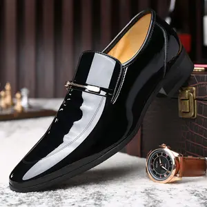 Men's business casual formal leather shoes, pointed-toe leather shoes on one foot, suitable for banquets, weddings and business