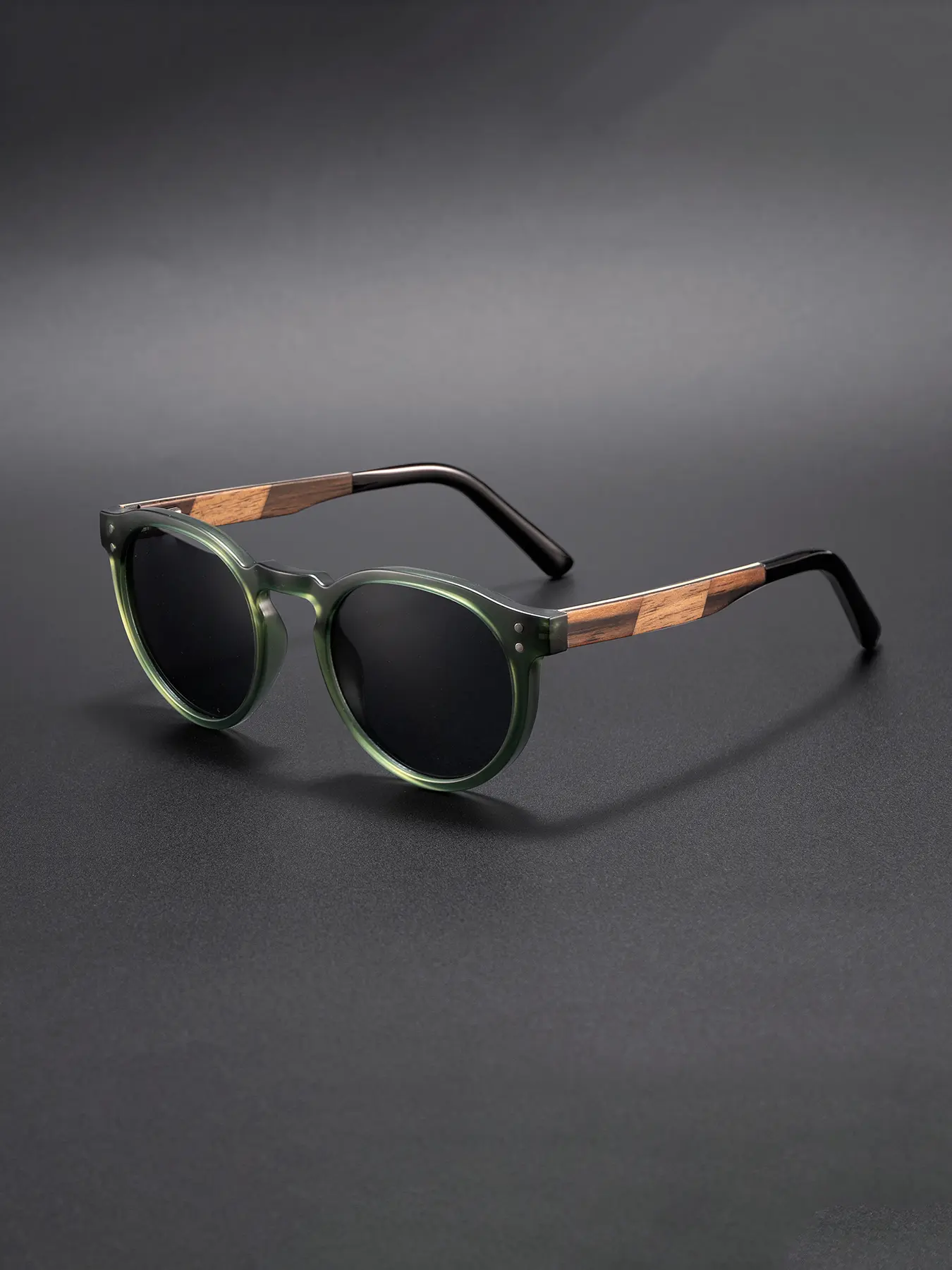 Elegant Spring Hinge Sunglasses with Wooden Legs, Unisex Casual Style, Trendy Beach Eyewear, Perfect for Driving, Cycling, Festivals, Beaches, Parties