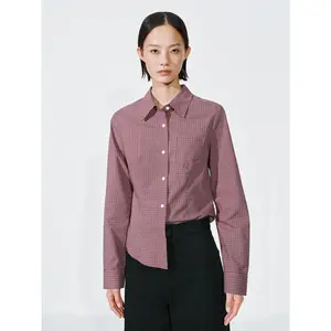 URBAN REVIVO 2026 Spring New Women's Fitted Thin Cotton Blouse - Short-Sleeve Check Cropped Button-Down, Casual Top, Contrast Red Plaid, Nipped Waist, Quality Fabric, UYY260002
