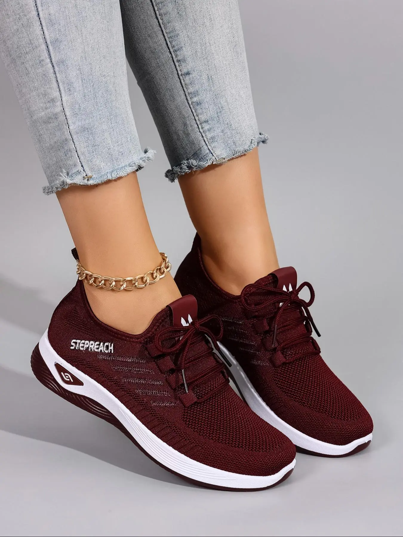 Women's Fashionable Lace Up Low Top Sneakers, Trendy Everyday Walking Sneaker, Casual Comfortable Breathable Lightweight Sports Shoes, Female All-match Round Toe Shoes for Daily Wear, Lightweight Athletic Sneakers, Fashionable Versatile Sneakers