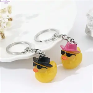 Cute Duck Design Colorblock Animal Pendant Keychain, Unisex All-Match Fashion Accessory, Trendy Gift for Daily Use