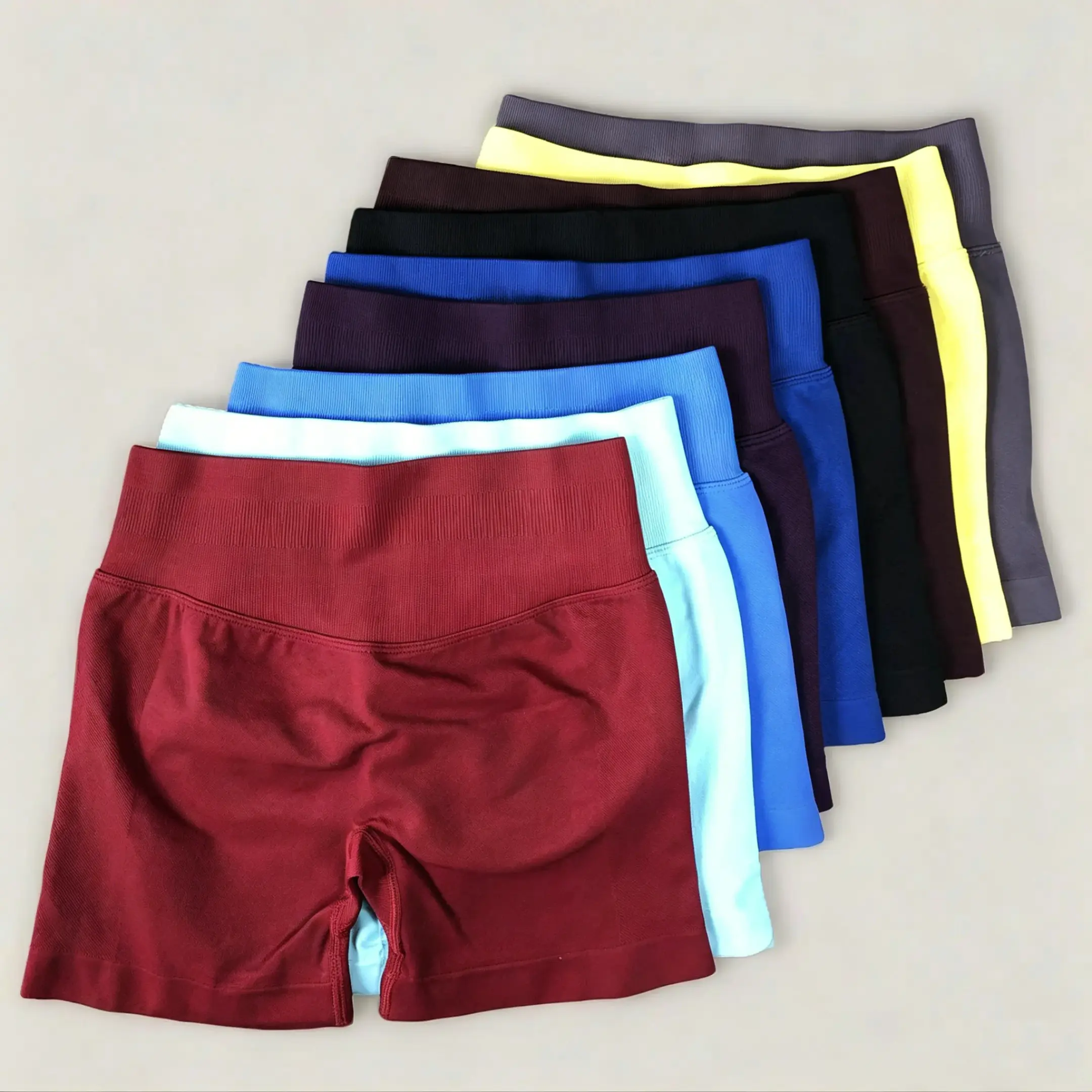 Impact Shorts with Logo Low Waist Seamless Yoga Shorts Scrunch Bum Gym Shorts Workout Biker Shorts Stretch Fitness Clothing Shorts
