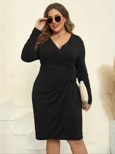 Plus Size Women's V Neck Elastic Fit Fashion Casual Mid-Length Dress, Chic Vintage Retro Elegant Style Perfect for Weddings and Various Occasions, Comfortable All-Day Wear