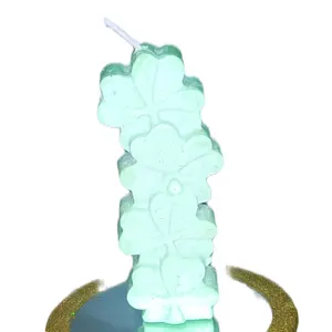 Stack of Four leaf Clover Candle Decor Decoration Fragrance Room Gift Nature