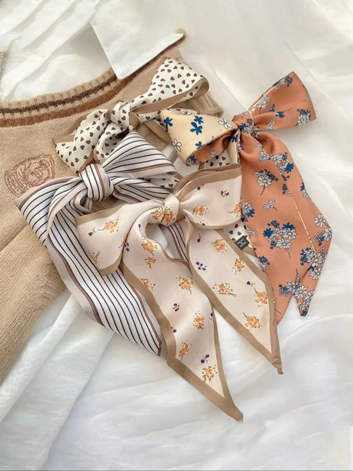 Women's French style retro floral striped print scarf and headband set, fashionable hair scarf luggage accessories, Fashion Hair Scarves, Vintage Print Headscarves, Fashion headscarf, ideal for casual, elegant, daily wear and gift giving