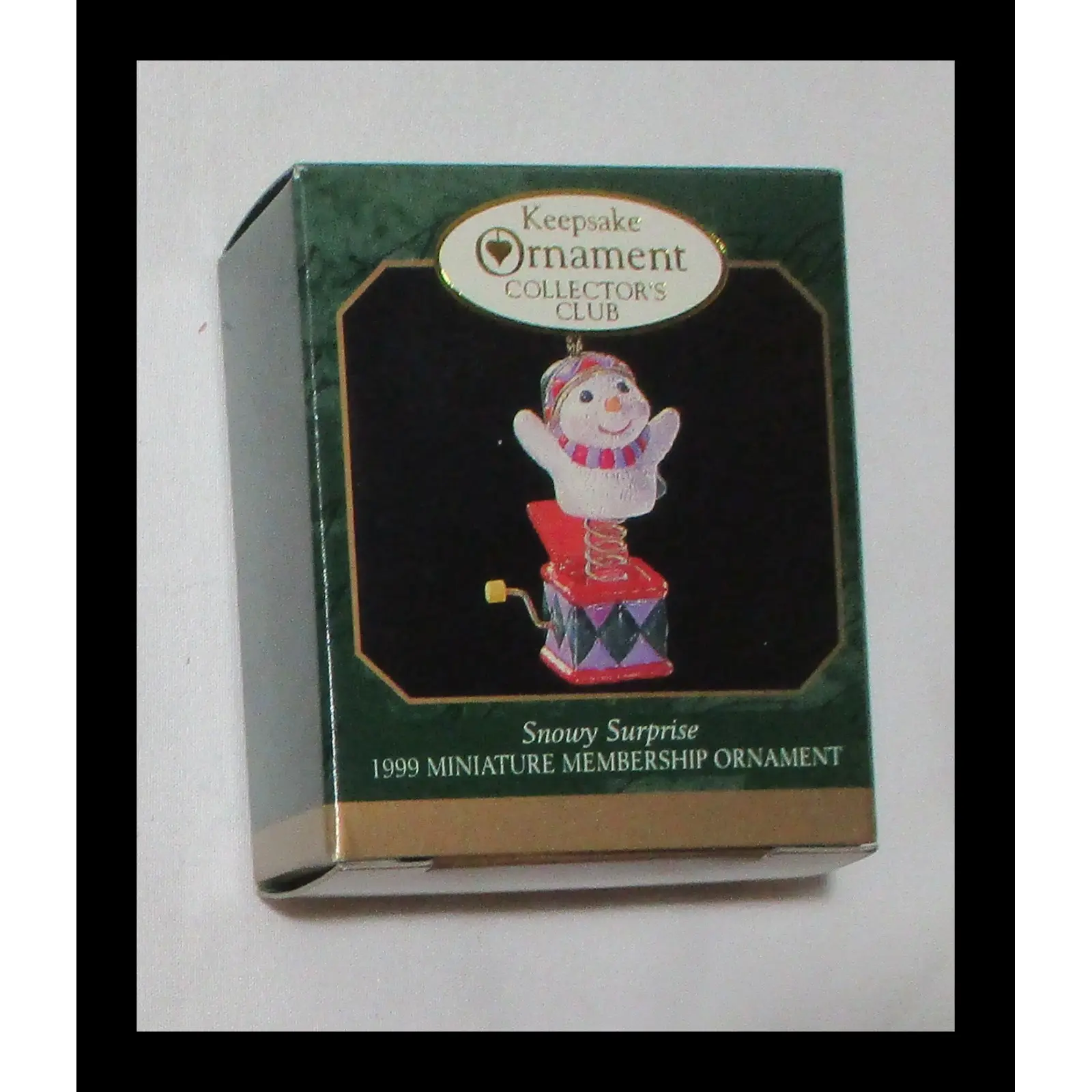 Hallmark Keepsake Collector's Club Snowy Surprise Miniature Ornament 1999 NEW