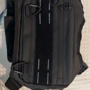 Outdoor Running Chest Bag, Lightweight Running Vest Rigs for Workouts Cycling Hiking, Water Resistant Sports Chest Pack for Men and Woman