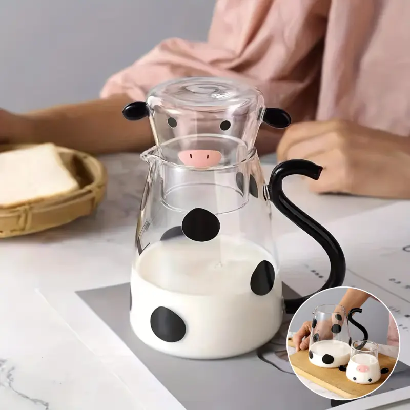 Cow-Shaped Glass Water Pitcher Set (Cow Kettle) with Mug, Lid & Hourglass Print Carafe, for Halloween & Home Cold Beverages, Hand Wash Only, Ideal Teen Gift