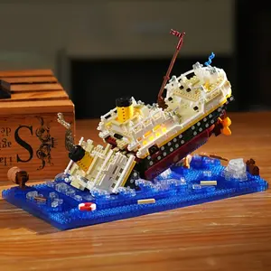 Titanic Ship Model Building Set, 2308pcs Moveable Blocks, Smart Assembly Design, Christmas New Year Birthday Gift for Friends
