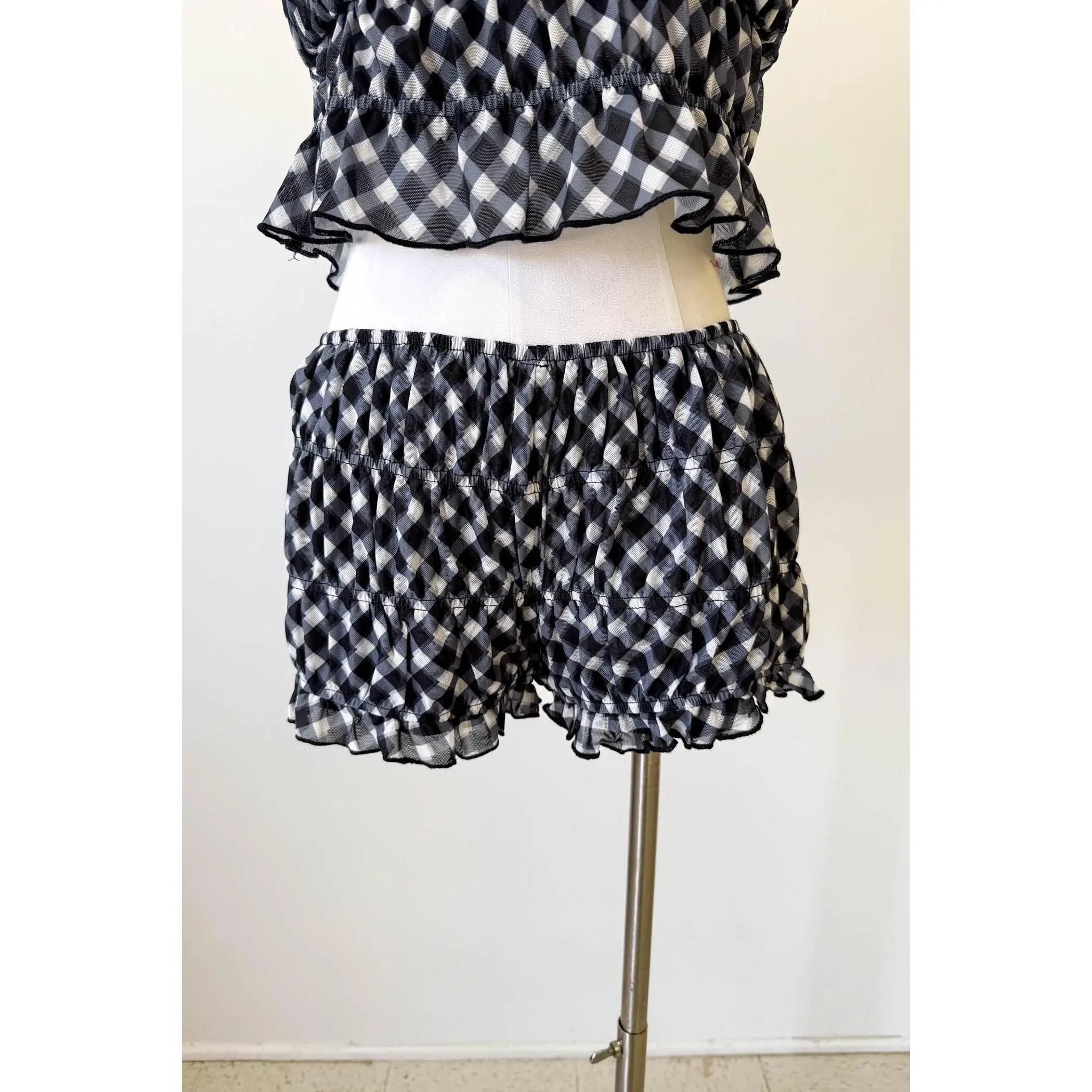 Mesh Checkered Ruffle Shorts