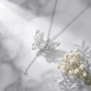 Moonlight Flutter Butterfly Necklace with Movable Wings Sparkling Rhinestone Lightweight for Women Elegant Jewelry
