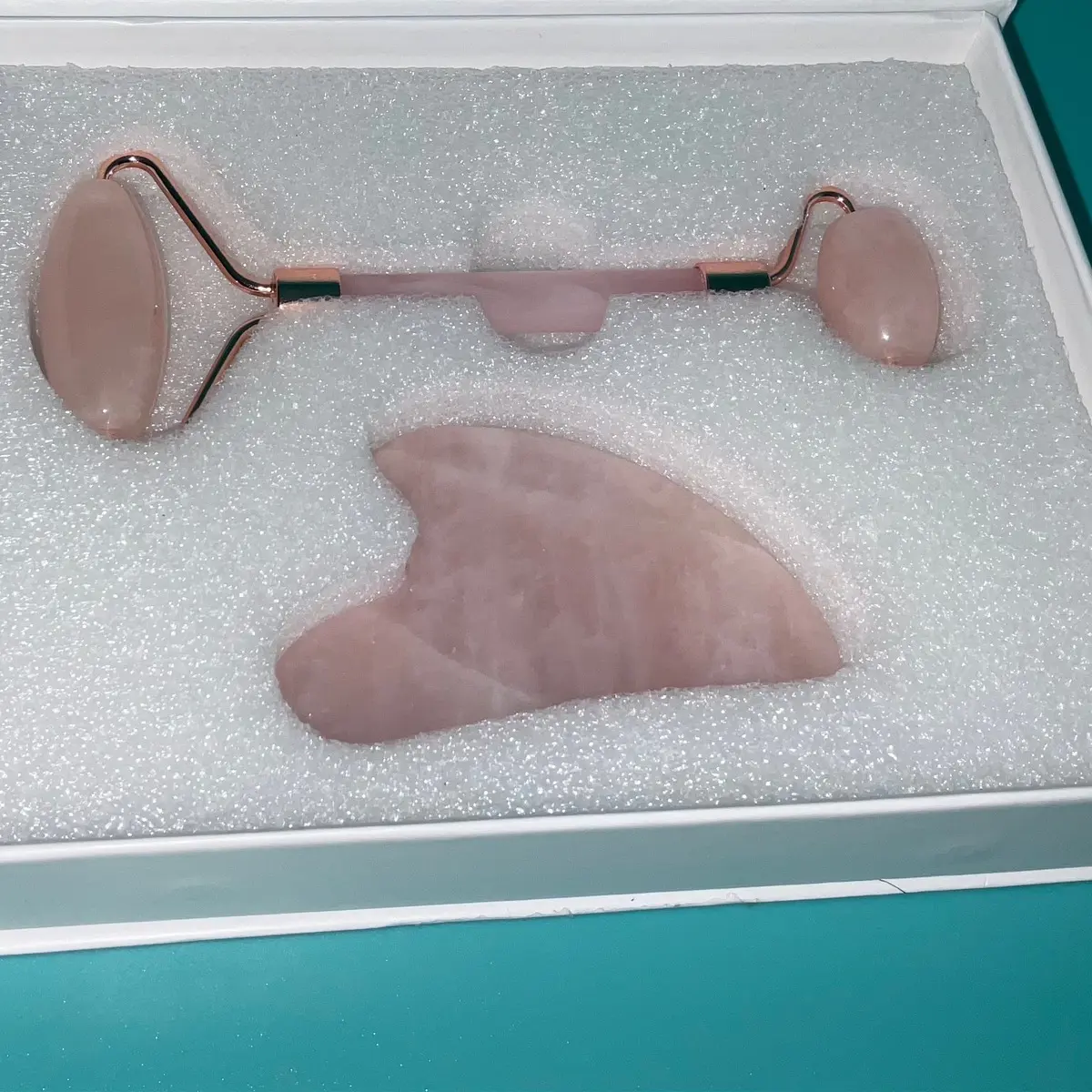Rose Bentley Quartz Jade  Gua Sha Roller Set