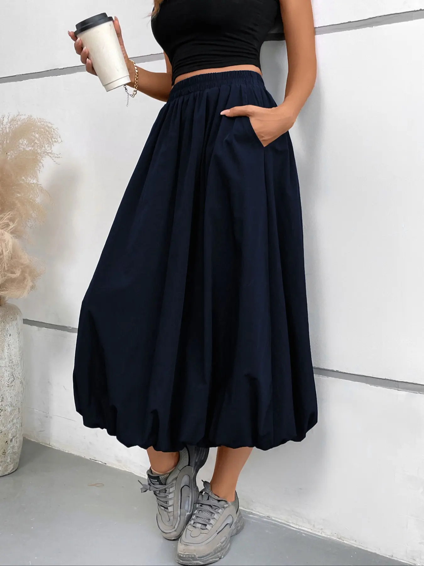 Women's A-Line Midi Skirt with Pockets, Casual Draped Design, Elastic Waist, Natural Waist, Fit, Long Lantern Style, All Seasons, Fitted, Summer Casual Skirt, Casual Comfy Skirt