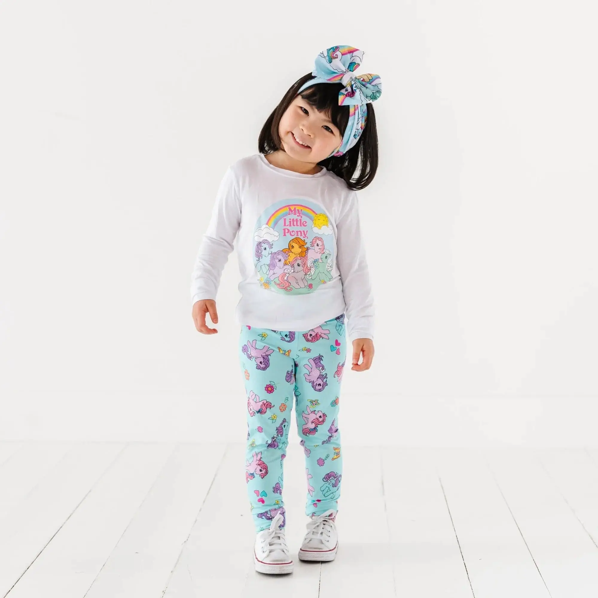 My Little Pony™: Classic White Pony Tee & Blue Leggings