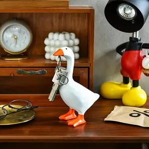 Cute Goose Magnetic Key Holder, Creative Resin Duck Key Hook for Entryway, Decorative Desktop Key Organizer Stand for Home Office, Unique Housewarming Birthday Gift for Women Men