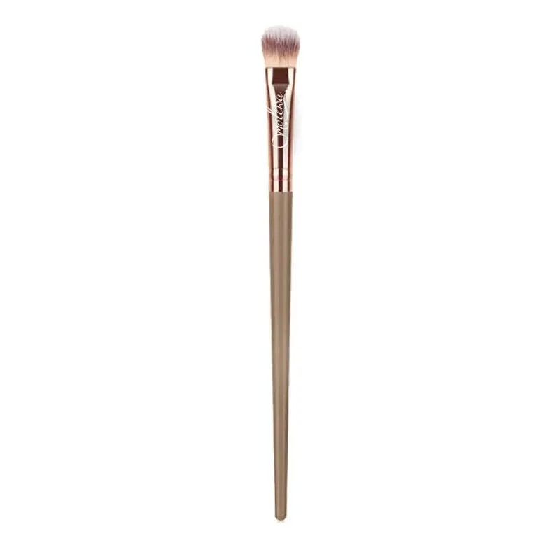 Large Eyeshadow & Cream Brush – Perfect for Smooth Base & Primer Application