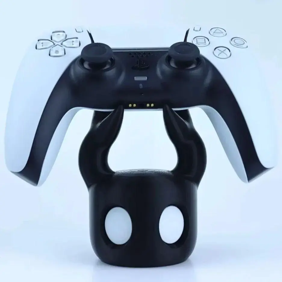 Plastic Universal Game Controller Stand, Hollow Knight Theme White Gaming Accessory, Compatible With PS4/PS5/Switch, Cool Desktop Display Holder