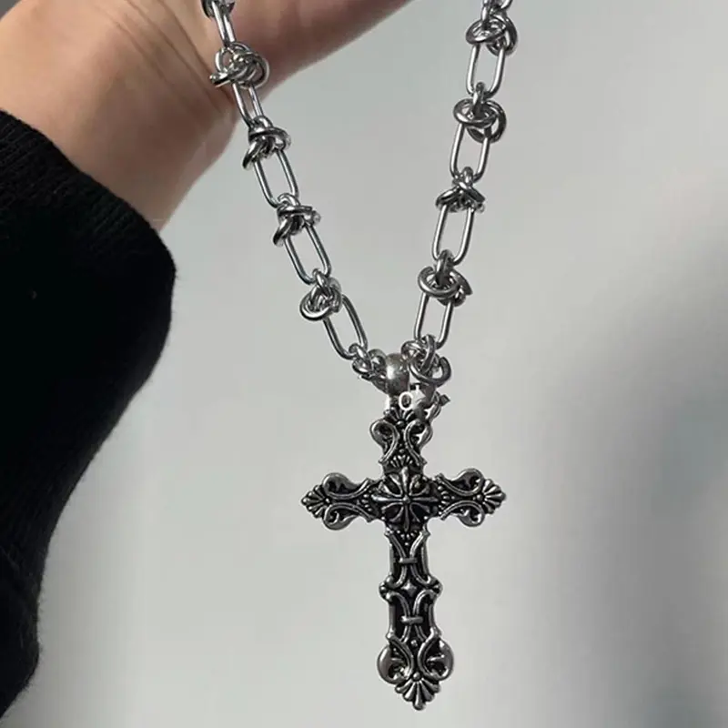 Gothic Vintage Cross Pendant Necklace, Fashion Necklace, Cross Chain Design, Hip Hop Punk Street Style, Versatile Party Vacation Wear, Suitable for Men, Unisex Jewelry Gift, Cross Necklaces