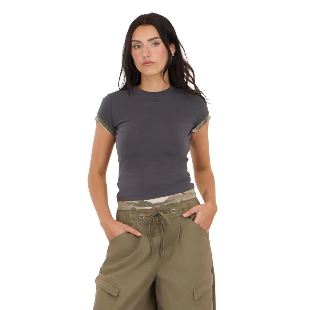 Forever 21 Women's Basic Minimalist Casual Round Neck Short-Sleeve Layered T-Shirt, Women's Tops