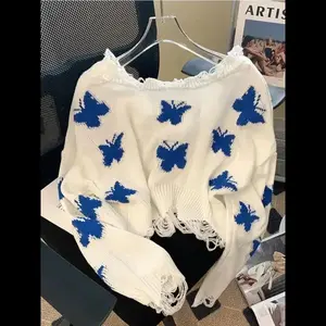 Women's butterfly printed off shoulder long sleeved sweater, elegant and fashionable casual round neck jumpsuit, suitable for daily vacation wear, spring and autumn women's knitted sweater