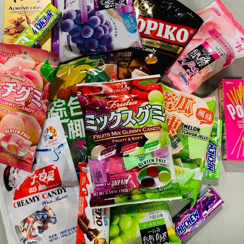 Assorted Asian Candy Box 10-15 Full Sized Items Candies For Holiday Jelly Gummy Candies Chocolate Ultimate Bundle Gift Multipack