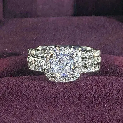Elegant Rhinestone Decorated Ring, Pave Engagement Ring, Bridal Engagement Ring, Wedding Engagement Ring, Fashion Engagement Rings, Beautiful Rings, Fashionable Jewelry, Fashion Accessories for Women, Trendy All-match & Exquisite Jewelry for Birthday Gift