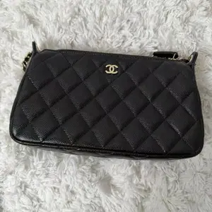 Pre-owned CHANEL CAVIAR Clutches & Wristlets BAG