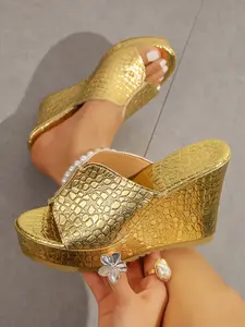 New Metal Gold Crocodile Pattern Wedge Sandals Women, Thick Sole Height Increasing Slip-On Shoes, Casual Outdoor Wear, All Seasons Footwear