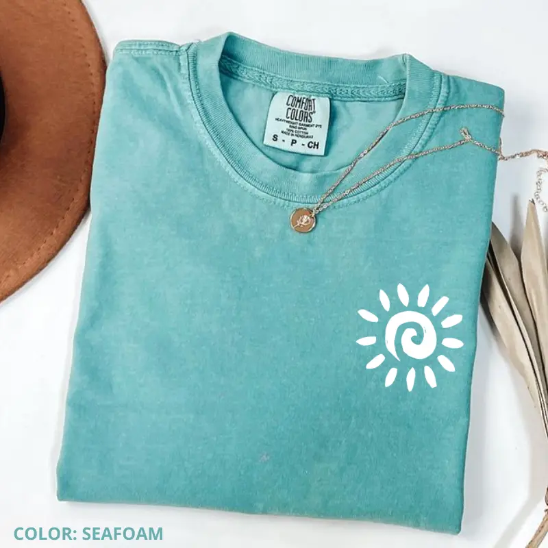 Women's Comfort Colors Sun Graphic Cotton Tee - Casual Short-Sleeve Round Neck Fabric Top, Fitted Colorful Style, Recycled Label for Summer Vacation
