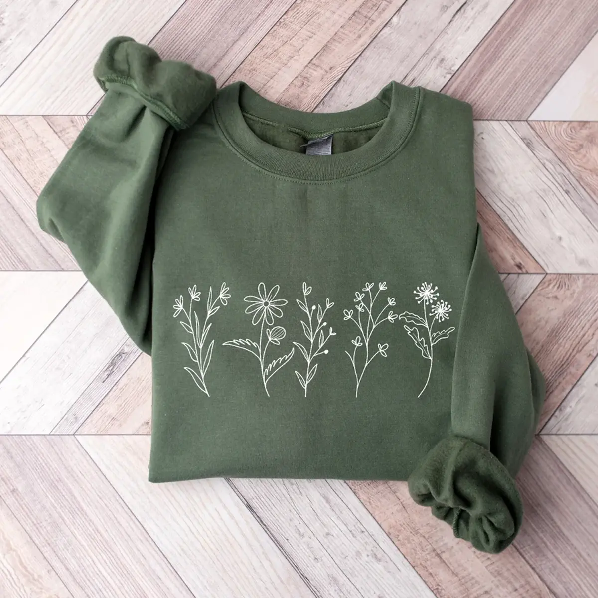 Wildflowers Sweatshirt, Flower Crewneck Sweatshirt, Floral Sweatshirt For Women, Flower Lover Sweatshirt, Flowers Hoodie, Women Gift