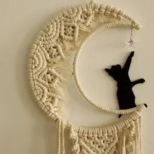 1pc Handmade Moon Cat Dream Catcher Ornament with Black Cat & Crescent Moon Design, Boho Hippie Wall Hanging Decor for Bedroom or Living Room, Unique Gift for Women, Teenagers, Mothers, and Friends, Gift for Friends |   Dreamlike Ornament |   Crochet