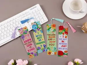 This set of four diamond-painted bookmarks, made of durable PET material, features oil painting impressionist/holy words floral designs; it is the perfect choice for seasoned book lovers, those seeking unique gifts, and creative enthusiasts.