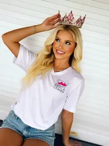 Tailgate Queen V-Neck Artisan Graphic T-Shirt - American Graham Apparel