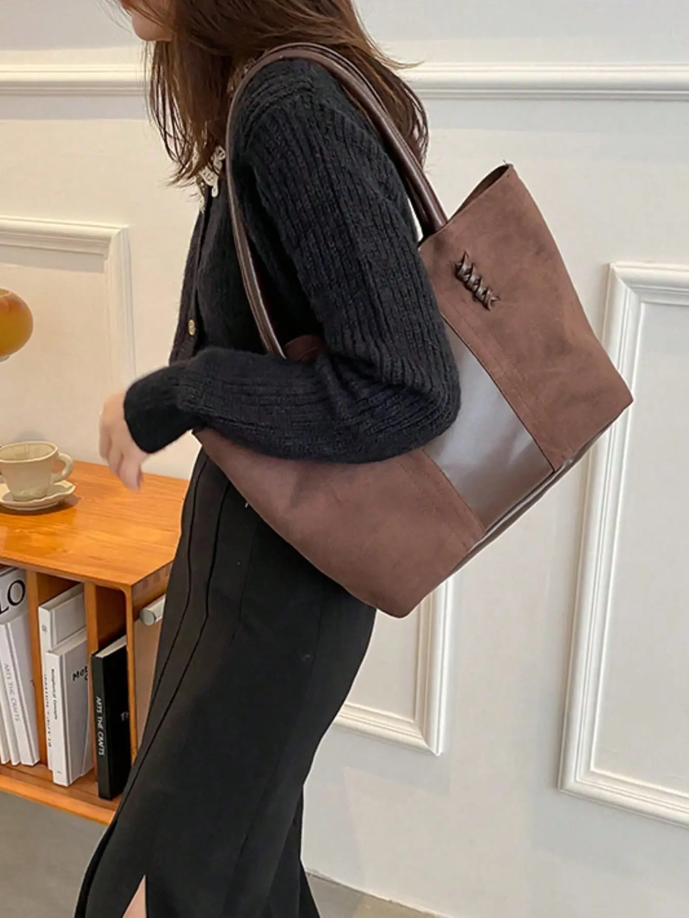 Women Large Brown Faux Suede Patchwork Tote Handbag, Retro Faux Leather Spliced Shoulder Bag with Lace‑Up Decor, Zipper Closure Big Capacity Purse for Work, Office, Travel, Daily Casual Use